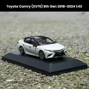 Toyota Camry XV70 1:43 die-cast car model (8th Gen 2018–2024) collectible toy gift