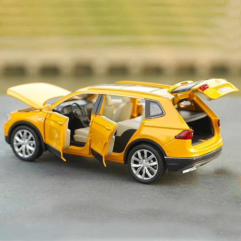 Volkswagen Tiguan L Car Model 1:32 Die Cast Door Hood Openable Toys Gift - Image 2