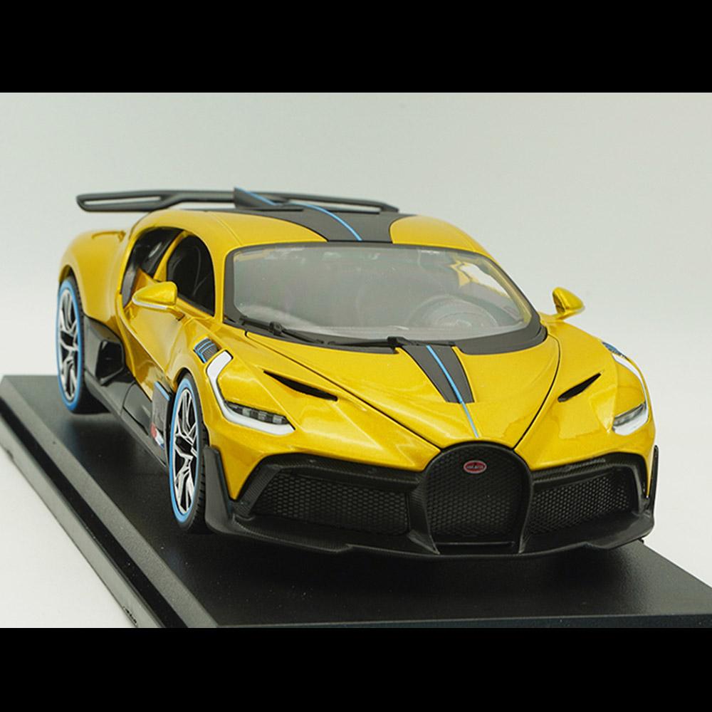Bugatti Divo Car Model 1:18 Die Cast Doors Openable Toys Collectible Gift - Image 2