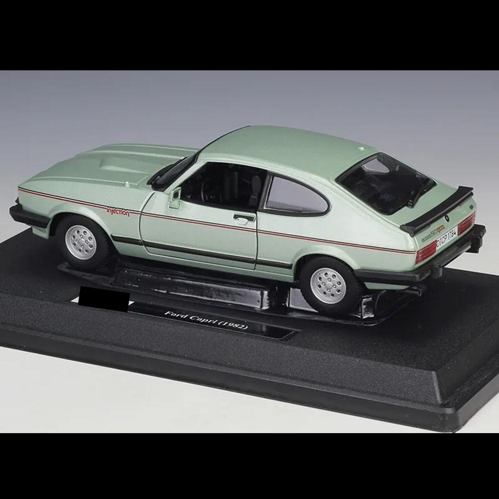 Ford Capri (Mk3) Car Model 1:24 Die Cast 1982 Doors Openable Toys Gift - Image 3