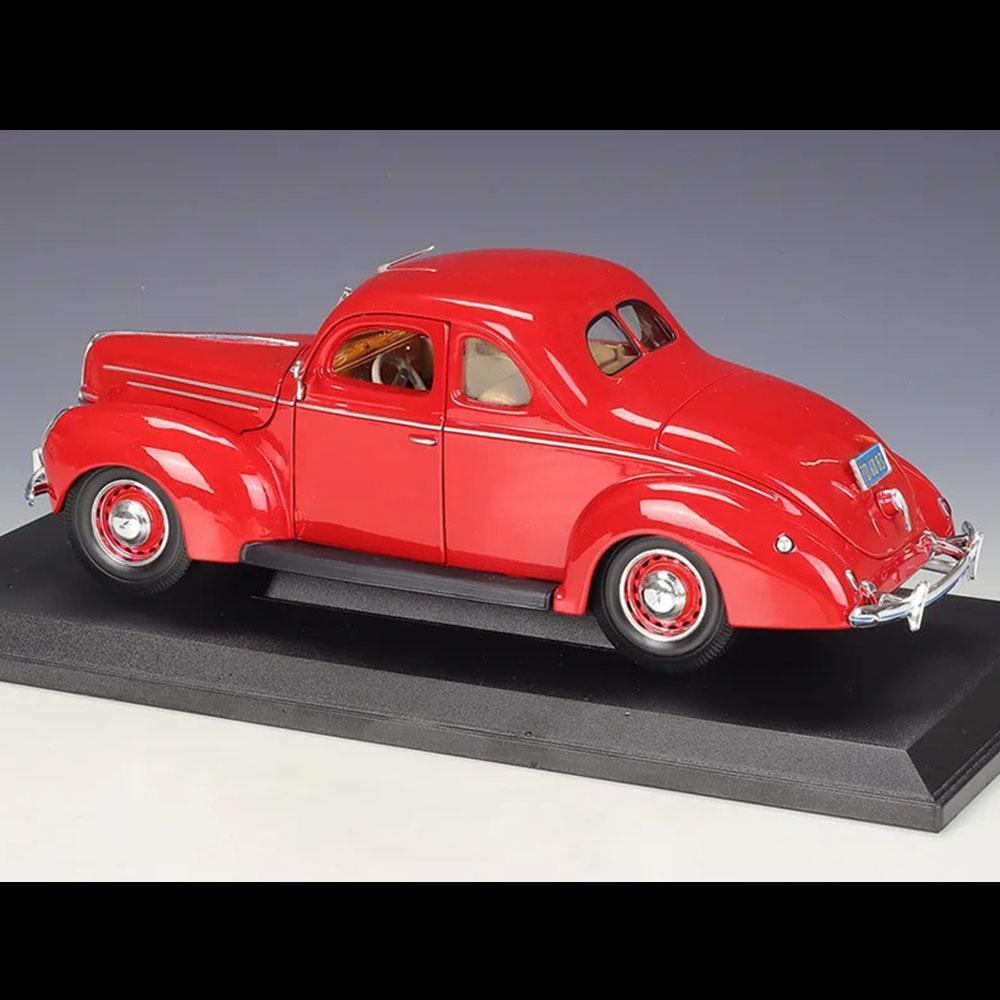 Ford Deluxe Car Model 1:18 Die Cast 1939 Doors Hood Trunk Openable Toys Gift - Image 3